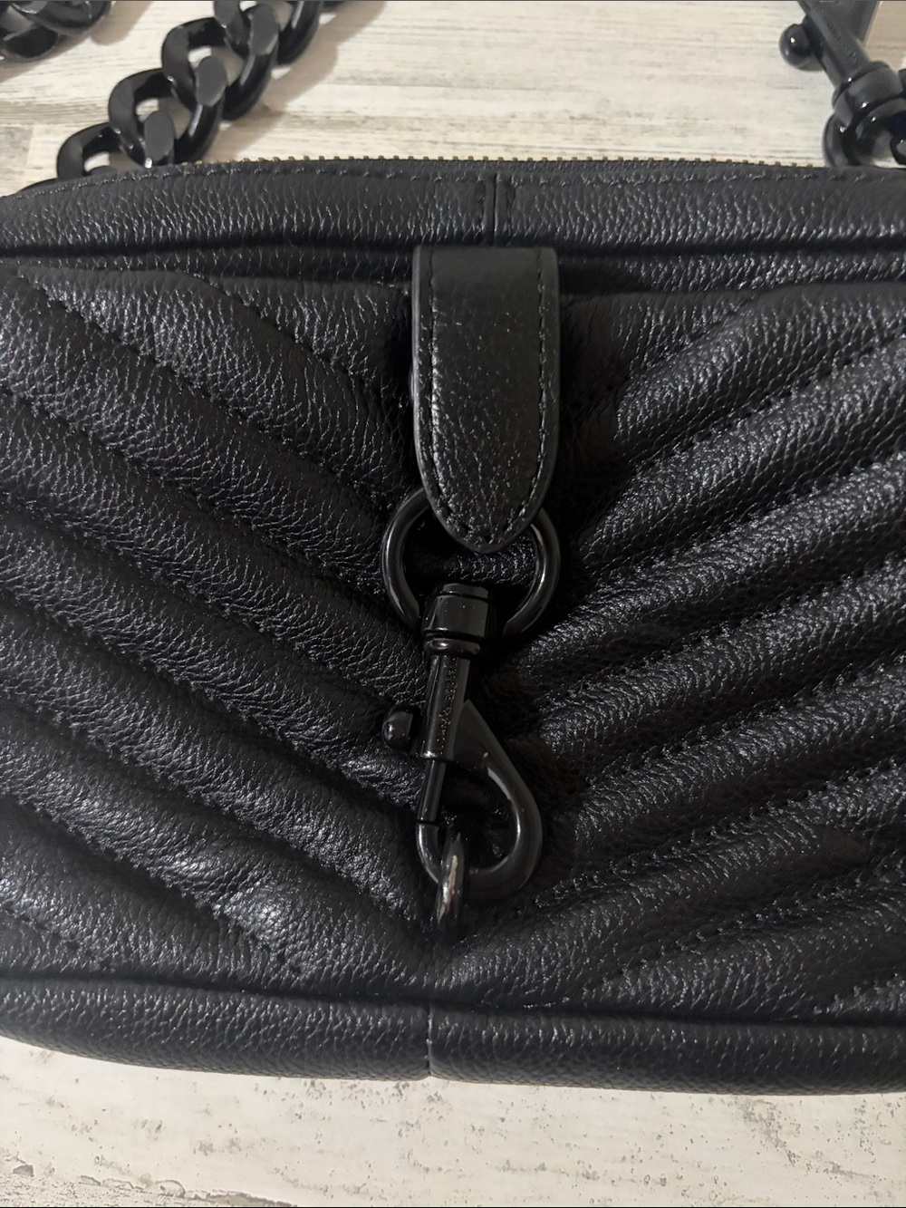 Rebecca Minkoff Black Quilted Leather Crossbody with Chunky Chain - Picture 2 of 11